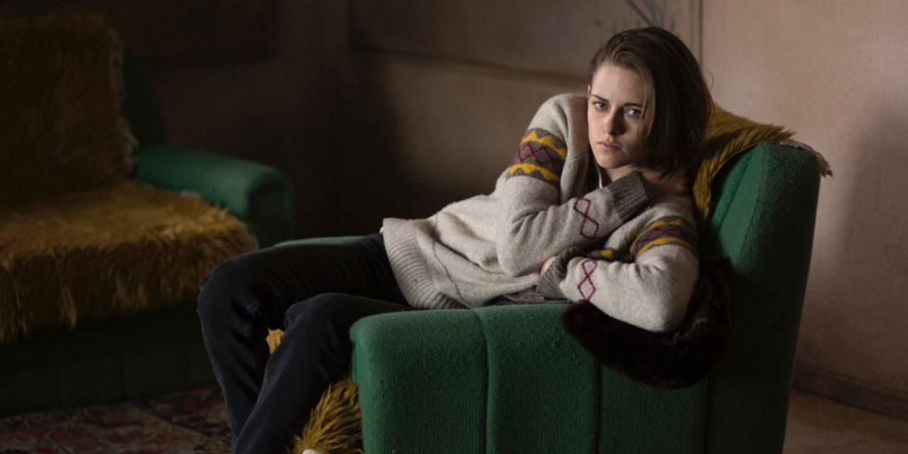 Kristen Stewart in una scena di Personal Shopper, il film di Olivier Assayas