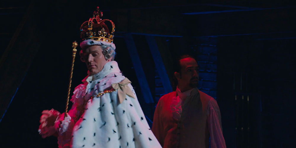 King George III e Alexander Hamilton nel musical su Disney+